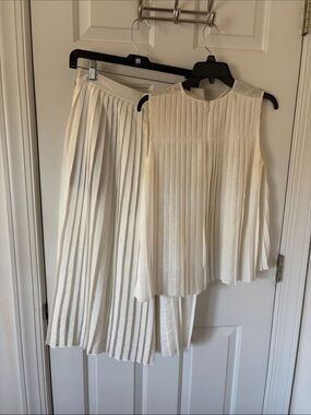 Vince Cream Pleated Sleeveless Top pleated fanned with matching pant/skirt